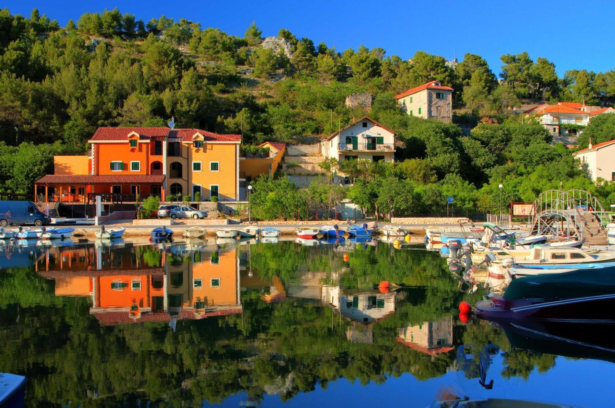 Villa Barbara Skradin Bagian luar foto